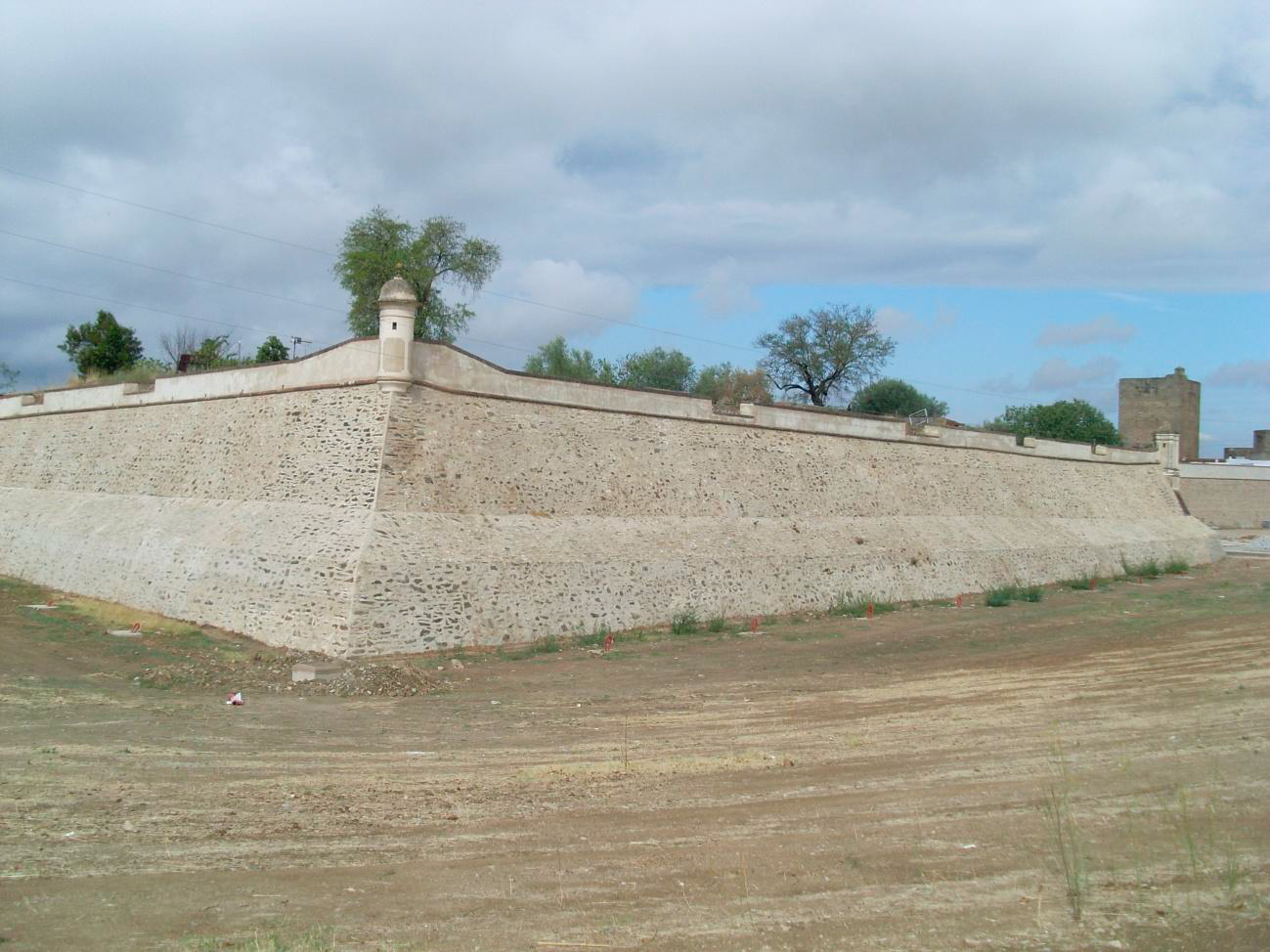 Lienzo de muralla entre Baluarte del Príncipe y San Blas