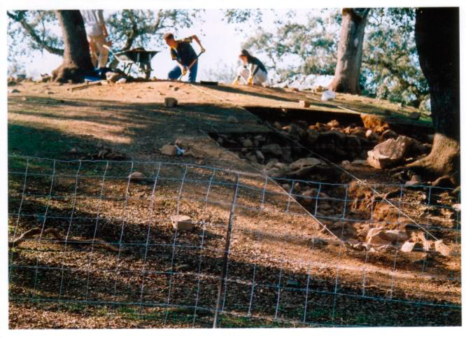 Excavación arqueológica dolmen Monteporrino